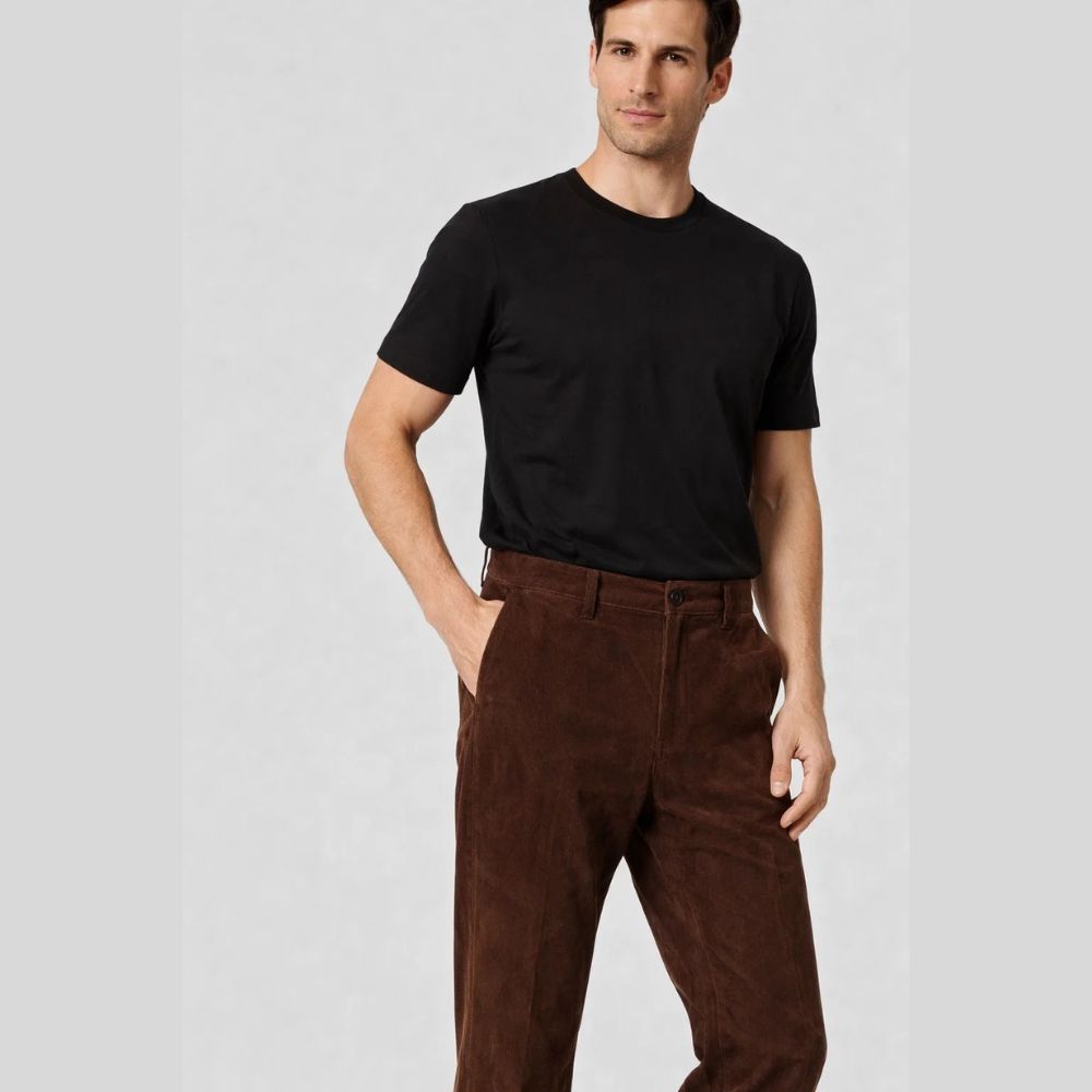 Herren Goatsuede Hose Dunkelbraun – Straight Fit Wildlederhose