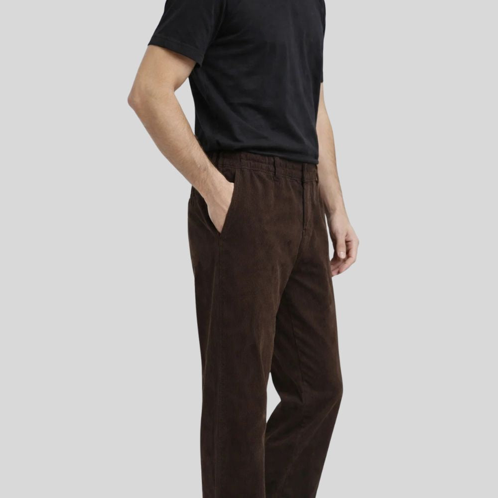 Herren Goatsuede Hose Schokoladenbraun – Relaxed Straight Fit Wildlederhose