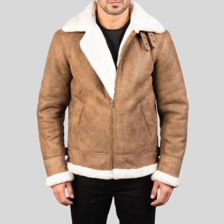 frontansicht einer braunen shearling jacke für herren mit weißem fellkragen und reißverschluss