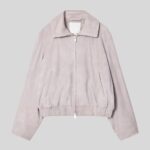 Beige Damen Wildlederjacke flach gelegt mit Frontreißverschluss und Hemdkragen