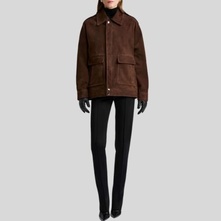 Damen Braun Wildlederjacke in Oversized Passform mit Taschen und Knopfverschluss – Ganzkörperansicht