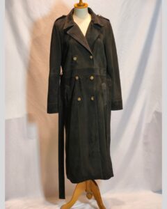 Damen Suede Trenchcoat full-length black suede coat with double-breasted buttons and waist tie belt