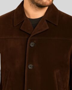 Herren dunkelbraune Suede Jacke Detailansicht Knöpfe und Kragen