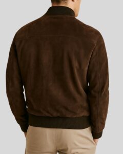 Rückansicht Herren Braune Suede Bomberjacke mit geripptem Bund und Stehkragen